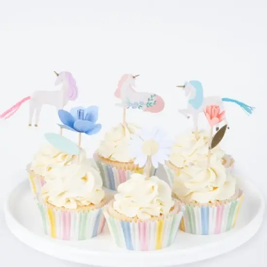 Meri Meri Meadow Unicorns Cupcake Kit (Pack of 24) image {2}