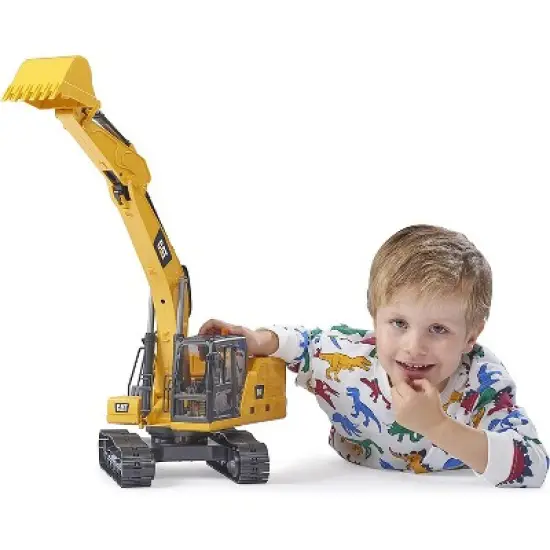 Bruder CAT Excavator image {4}