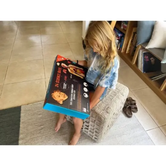 The Purple Cow The Human Body Advent Calendar: Educational Paper & Cardboard Winter Display image {21}