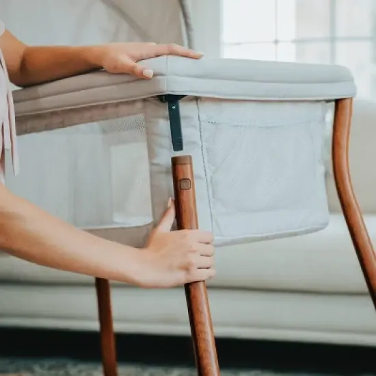 Chicco Lullago Anywhere LE Portable Bassinet  image {7}