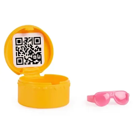 Gabby's Dollhouse Carlita & Pandy Paws Picnic Set image {5}