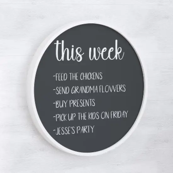Merrick Lane Round Magnetic Chalkboard with Eraser, Chalk and Solid Wood Frame image {3}