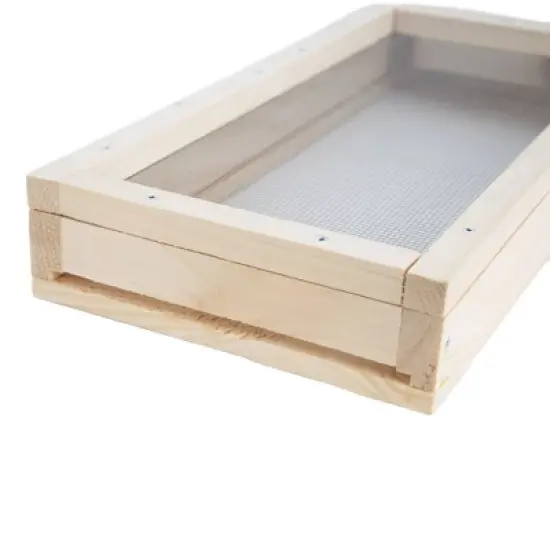 Lehman's Stoney Acres Screened Bottom Board for 5-Frame Nuc and Langstroth Hive, Durable, Stable Foundation Beehive Base, Essential Hive Management image {3}