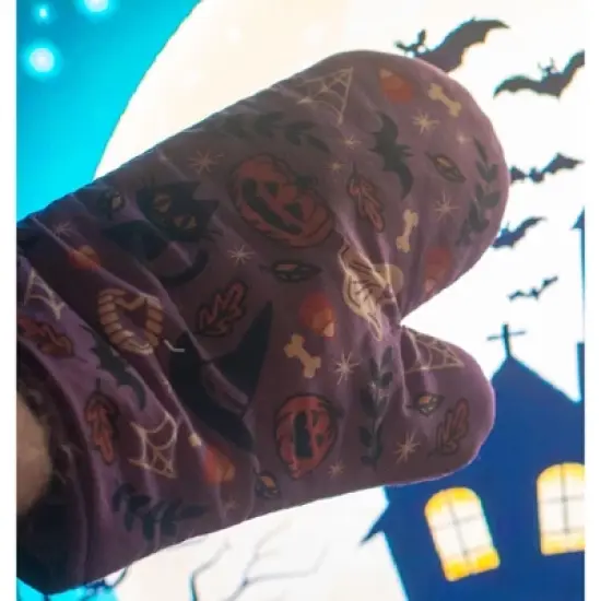 Halloween Oven Mitt Cute Festive Jack-O-Lantern Scary Candy Corn Kitchen Glove - Crazy Dog Bakeware For Halloween Season image {2}