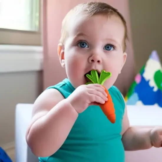 Nuby Nana Nubs and Carrot Teether Combo - 2pc image {1}