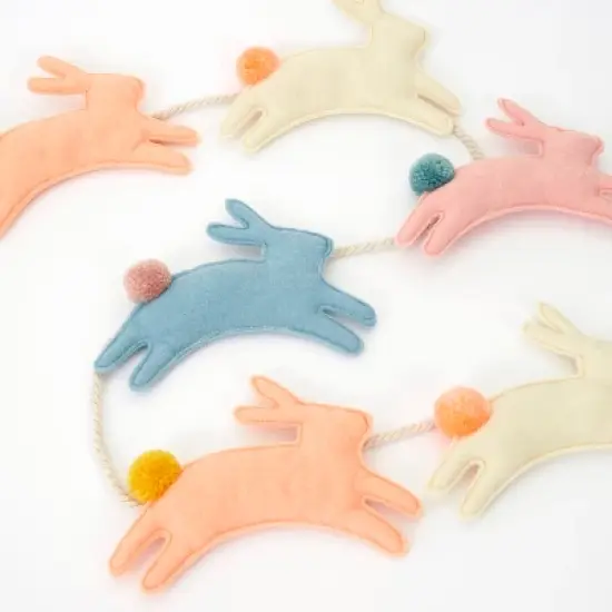 Meri Meri Felt Bunny Garland (Pack of 1) image {2}