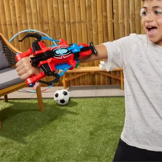 Marvel Spider-Man NERF Strike 'N Splash Toy Blaster image {8}