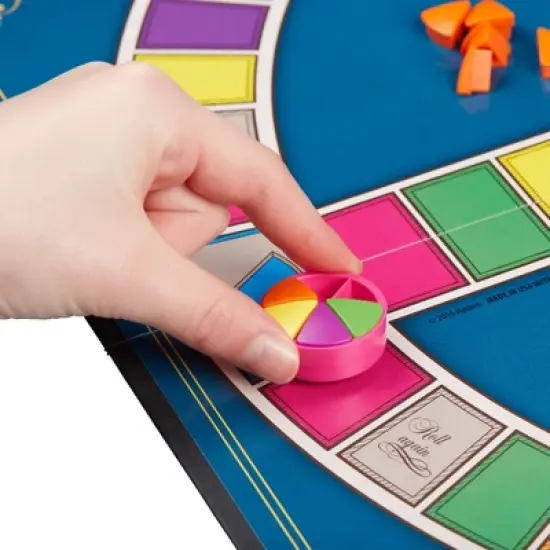 Trivial Pursuit Game: Classic Edition image {4}