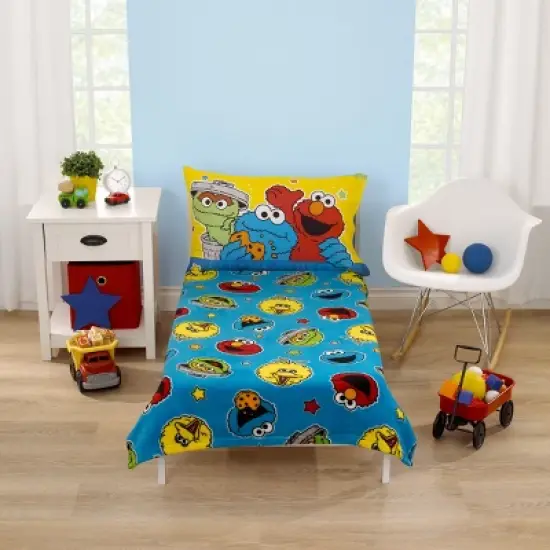 NoJo Sesame Street Come and Play Blue, Green, Red and Yellow, Elmo, Big Bird, Cookie Monster, and Oscar the Grouch Toddler Blanket image {3}