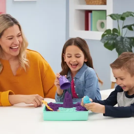 Kinetic Sand Sandbox Set Purple image {5}