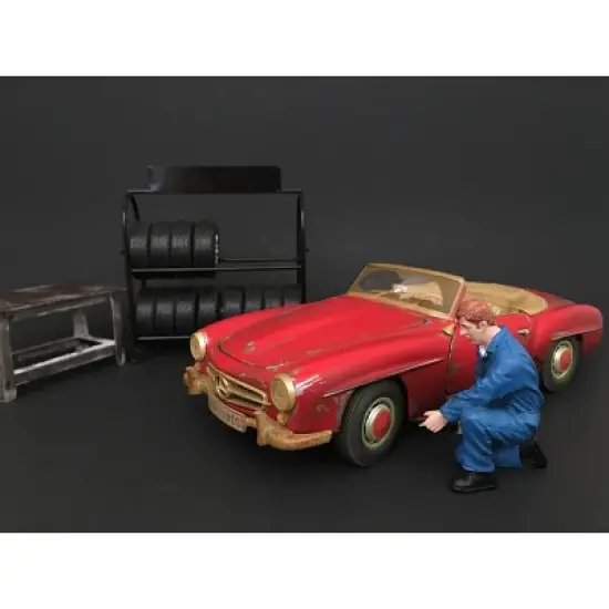 Mechanics 4 piece Figurine Set for 1/18 Scale Models by American Diorama image {4}
