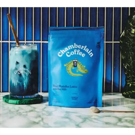 Chamberlain Coffee Latte with Oatmilk- 10oz image {2}