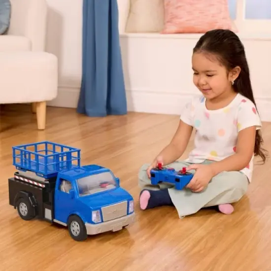 DRIVEN by Battat RC Midrange Scissor Lift Truck image {3}