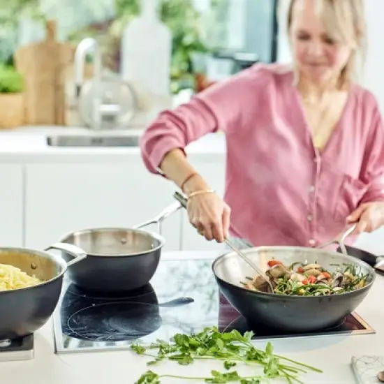 Demeyere Black 5 Stainless Steel with Ceramic exterior coating 3.2-qt Wok image {3}