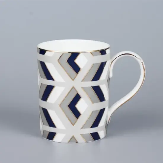 The Elegance in Porcelain Tea Service Collection image {13}