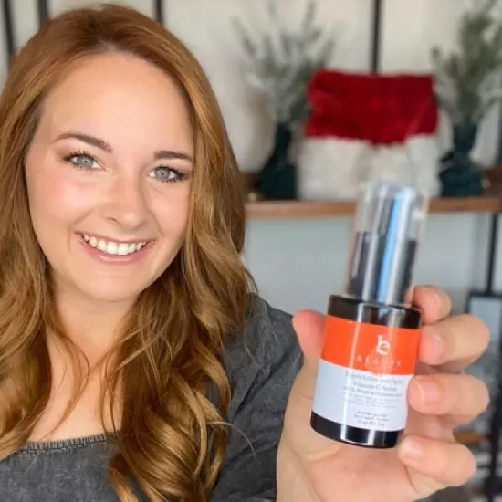 Beauty by Earth Hyperactive Anti-Aging Vitamin C Serum image {7}