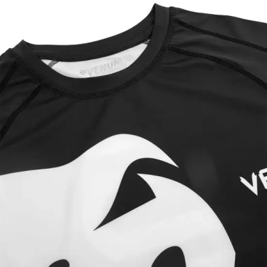 Venum Giant Long Sleeve MMA Rashguard image {3}
