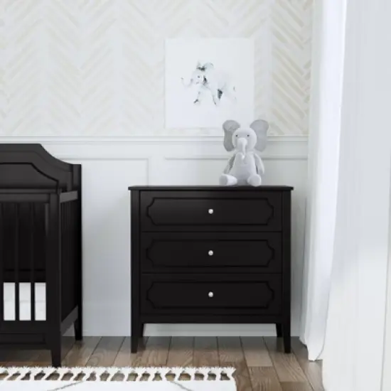 DaVinci Chloe Regency 3-Drawer Dresser image {5}