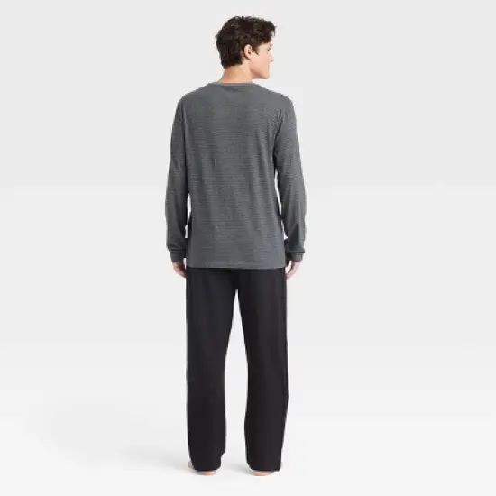 Hanes Premium Men's Striped Long Sleeve Pajama Set image {1}