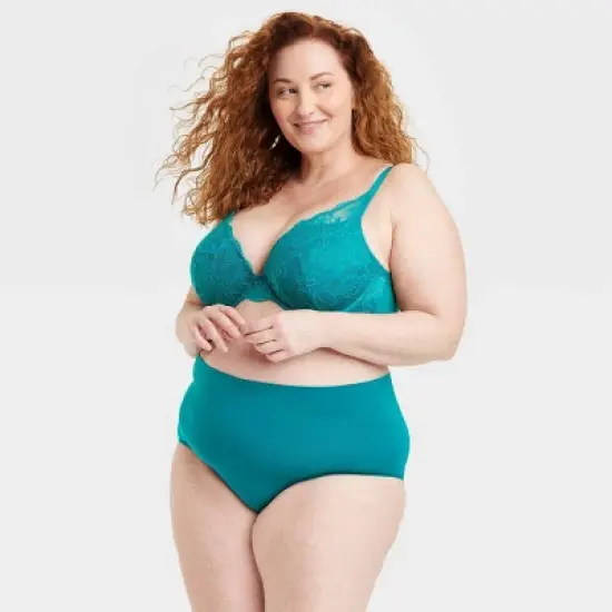 Women's Lace Plunge Push-Up Bra - Auden&trade; image {8}