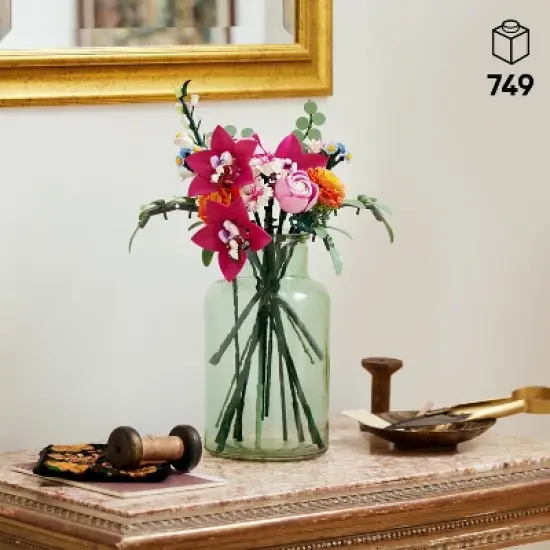 LEGO Botanicals Pretty Pink Flower Bouquet for Home Decor 10342 image {1}