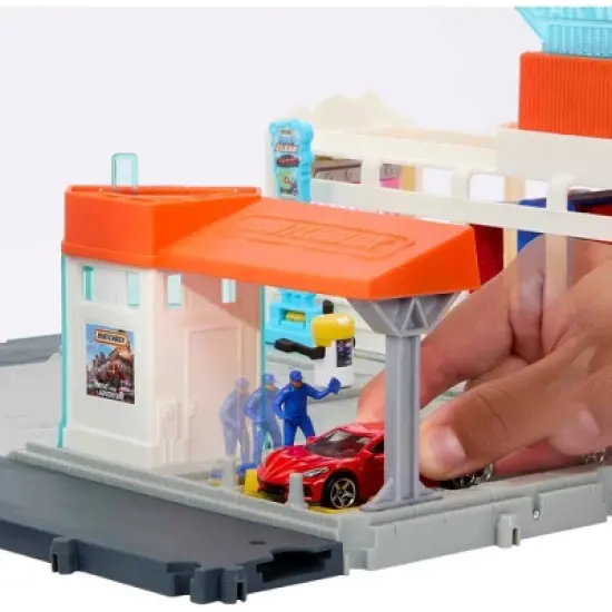 MBX Action Drivers Super Car Wash Playset image {3}