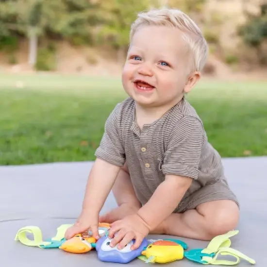 Infantino Go gaga! Musical Travel Bar Activity Toy image {4}