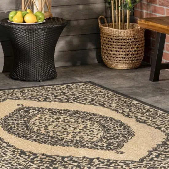 nuLOOM Fiona Medallion Indoor and Outdoor Patio Area Rug image {8}