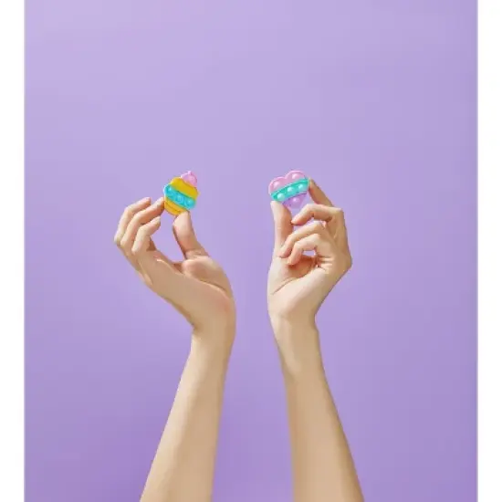 5 Surprise Toy Mini Brands S3 Collectible Capsule Toy 4pk image {8}