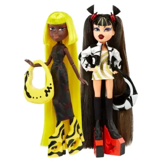Bratz x Mowalola Special Edition Designer Felicia Fashion Doll image {5}