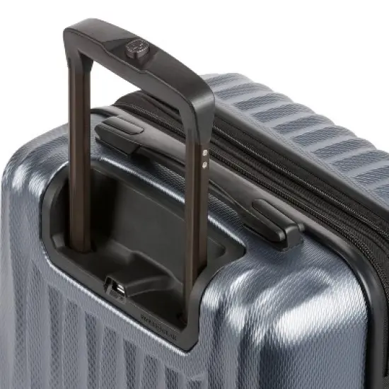 SWISSGEAR Energie Hardside Carry On Spinner Suitcase image {6}