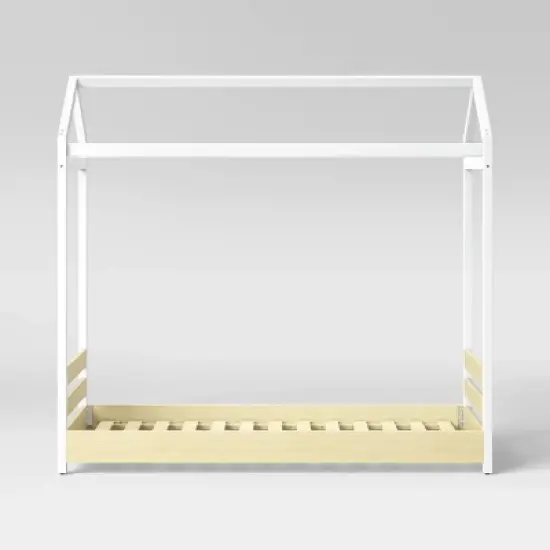 Twin House Kids' Bed White - Pillowfort&trade; image {1}