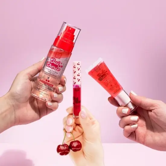 The Beauty Crop Oui Cherie Setting Mist 3.4oz image {3}