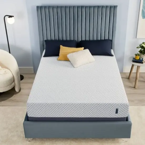 Serta Medium Firm 10" Gel Memory Foam Mattress image {5}