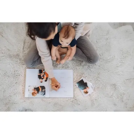Pearhead Baby Linen Memory Book - Ivory image {3}