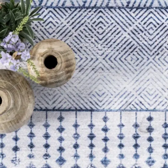 nuLOOM Codi Moroccan Banded Machine Washable Indoor/Outdoor Patio Area Rug image {5}