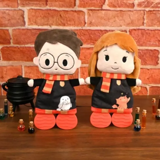 Harry Potter Baby Blanket with Teether Feet image {4}