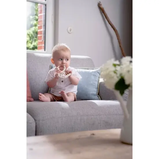 Sophie La Girafe Teething Ring image {3}