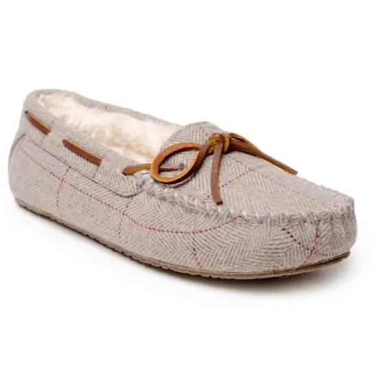 Minnetonka Women's  Comfy Moc Moccasin Slippers image {6}