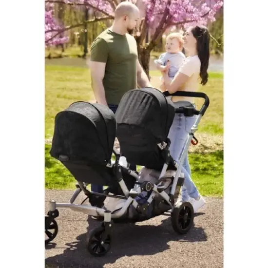 Dream On Me Track Tandem Stroller- Face To Face Edition image {6}