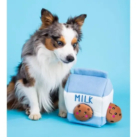 ZippyPaws Burrow Milk and Cookies Dog Toy - M image {2}