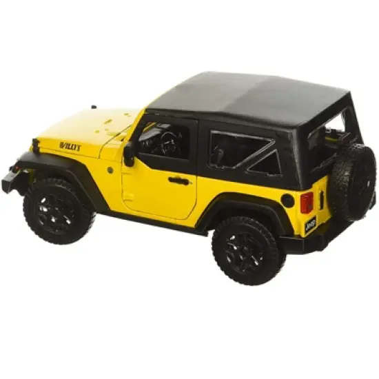 2014 Jeep Wrangler Willys Yellow 1/18 Diecast Model Car by Maisto image {2}