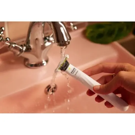 Philips Norelco OneBlade Intimate Electric Rechargeable Pubic Groomer - QP1924/70 image {11}