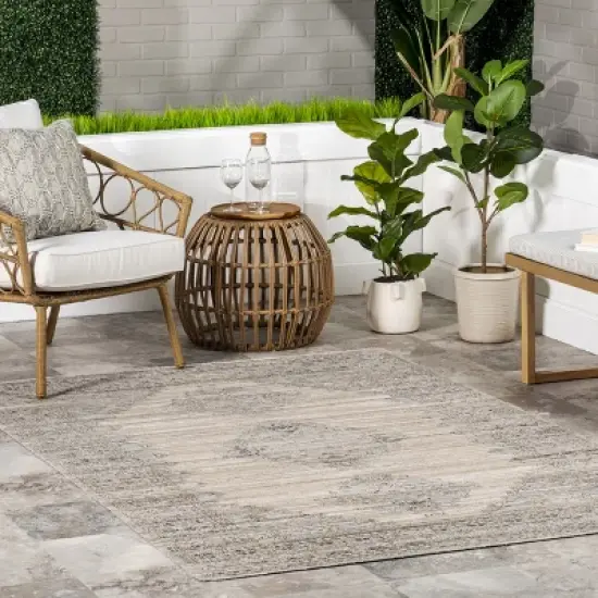nuLOOM Deena Vintage Machine Washable Indoor/Outdoor Area Rug image {1}