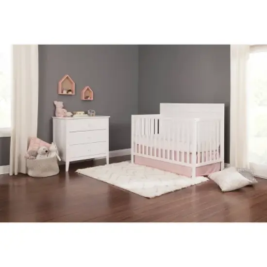 Carter's by DaVinci Morgan 4-in-1 Convertible Crib image {10}