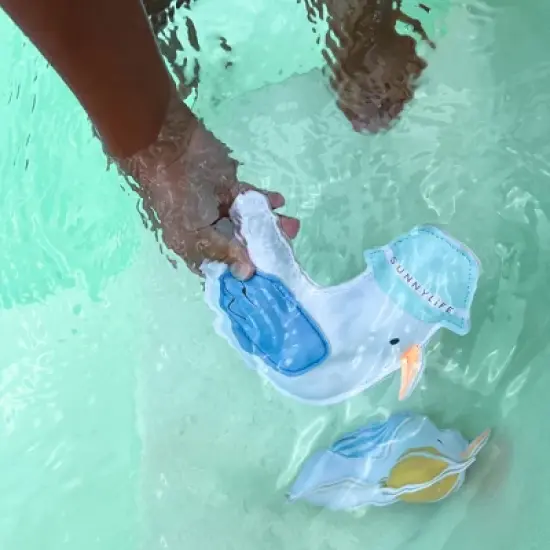 Sunnylife Dive Buddies - Sid The Seagull 3pk, Pool Toys with Colored Hats image {4}