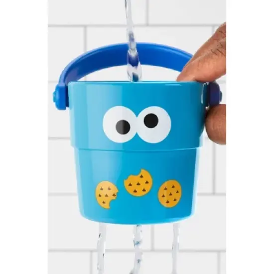 Skip Hop Sesame Street Stack & Pour Bath Bucket image {5}