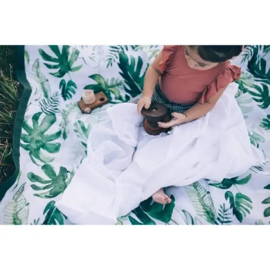 Little Unicorn Outdoor Blanket image {4}