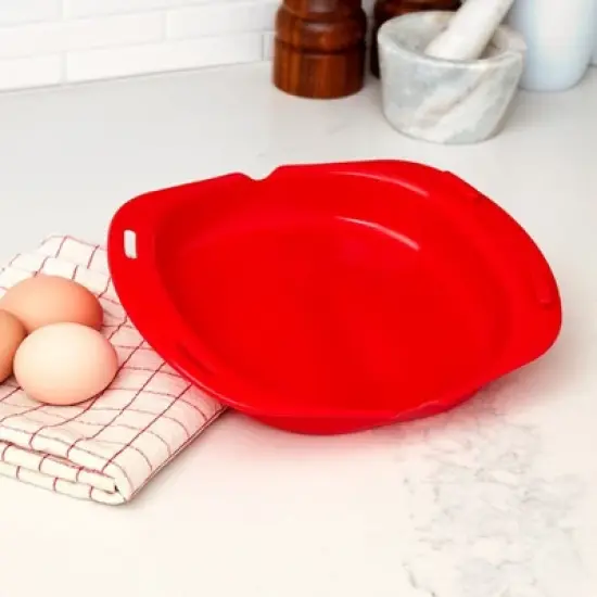 The Lakeside Collection Silicone Egg Omelet Maker Red image {5}