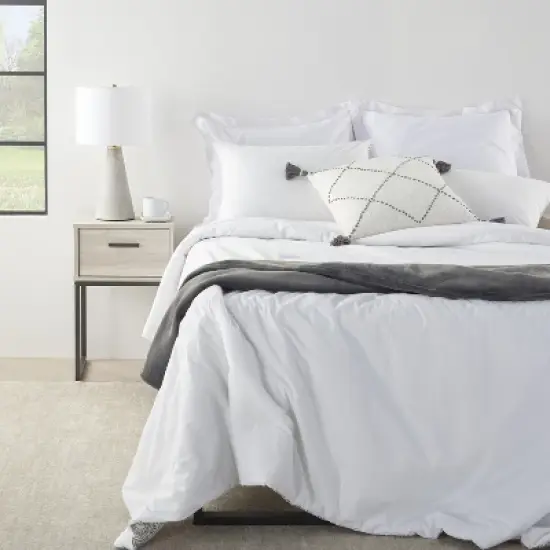 22" Modern Light Grey Cement Table Lamp - Nourison image {7}